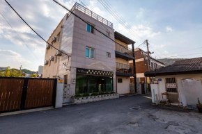 Gongju Ein Haus